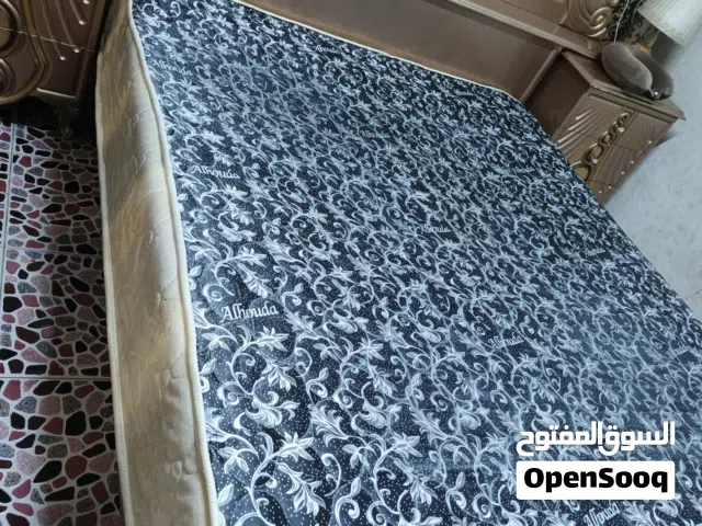 مندر نضيف جدا للبيع سفنج عالي