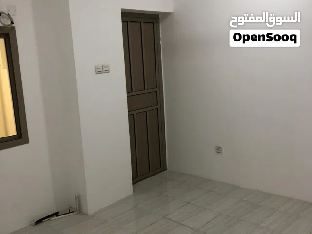 APARTMENT FOR RENT IN SALMANIA 2BHK  WITH ELECTRICITY