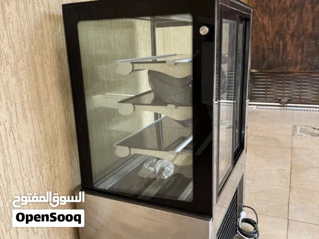ثلاجة عرض ايطالية