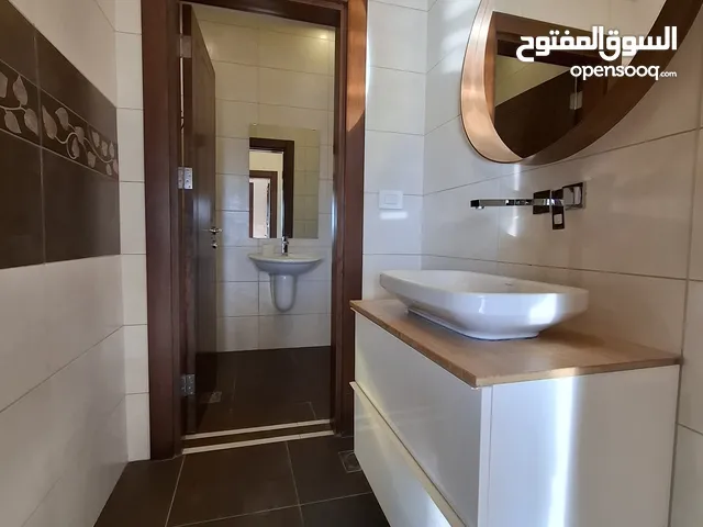 شقة شبه مفروشة للإيجار ( Property 43386 )-175083958