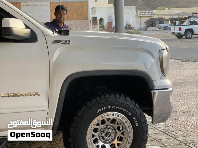 رنجات KMC مع تواير يوكوهاما
