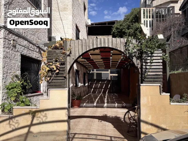 170 m2 More than 6 bedrooms Apartments for Sale in Amman Al Gardens