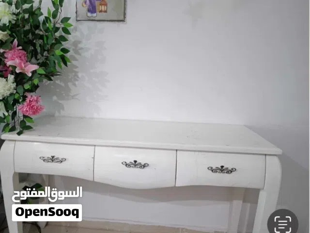كونسول بحالة ممتازة
