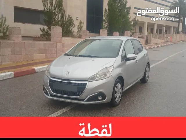 بيجو 208 اوتوماتيك. سنة 2016
