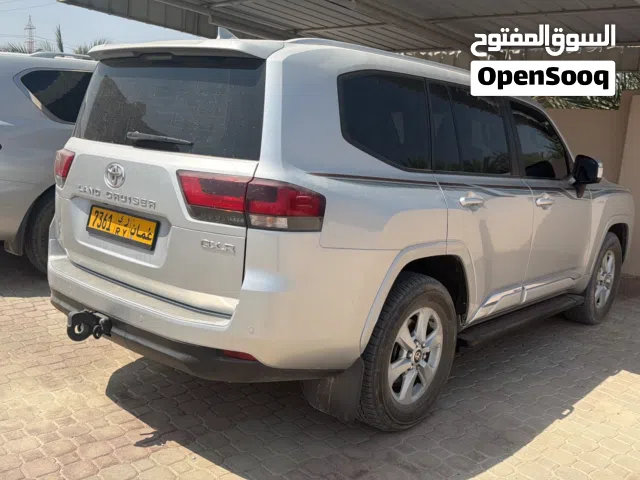 Used Toyota Land Cruiser in Al Batinah