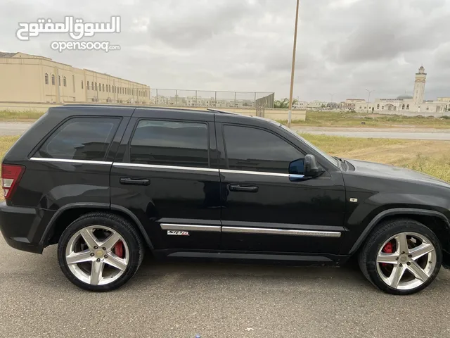 Used Jeep Grand Cherokee in Dhofar