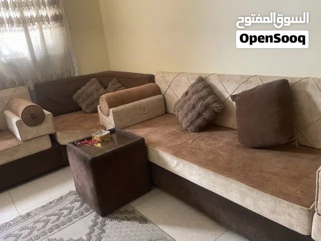 طقم كنب و طاولات للبيع