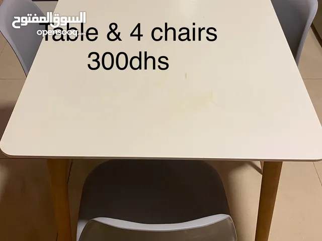 Dinning table with 4 chairs