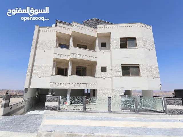 210 m2 3 Bedrooms Apartments for Sale in Amman Al Hummar