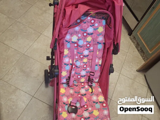 عرباية اطفال بحاله ممتازه ماركmathercare