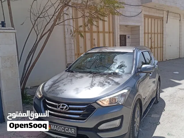 2014 هيونداي سنتافي Standard