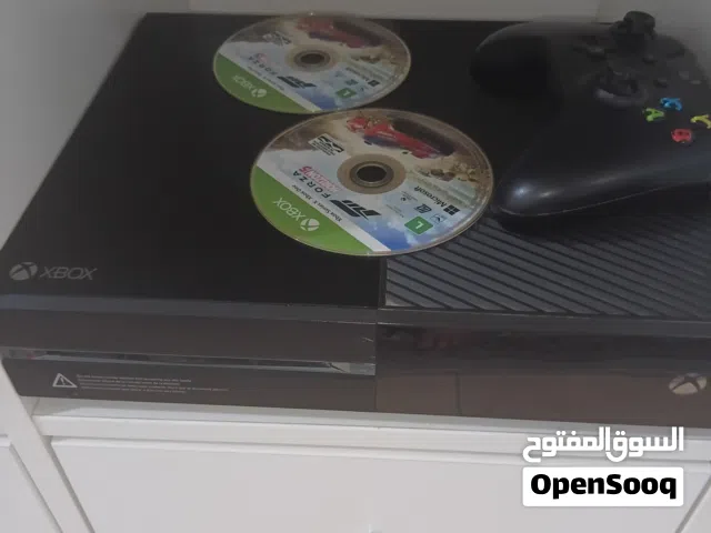 البطاريه لجهاز اللعب لا لا توجد ولكن الشاحن لا يوجد ولكن اسلاك الجهاز الكبير موجود ويشتغل وليس لدي