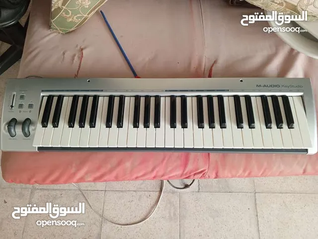 موجود اورج شغال ما في شي