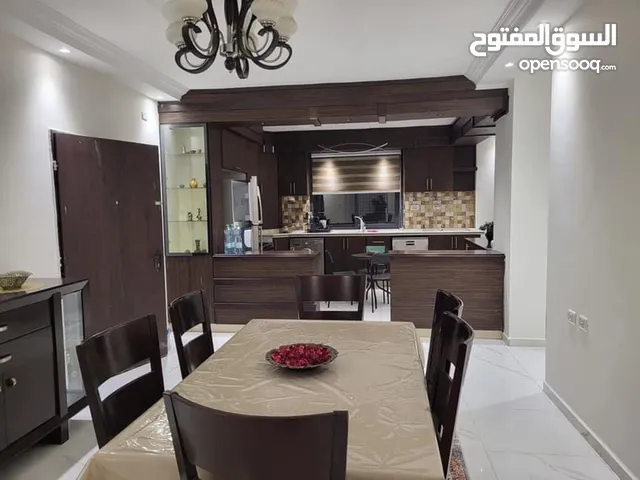 170 m2 3 Bedrooms Apartments for Rent in Ramallah and Al-Bireh Ein Musbah