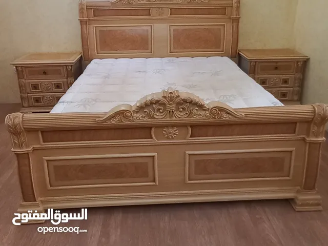 للبيع غرفة نوم صناعة ماليزيا بحالة جدا ممتازة