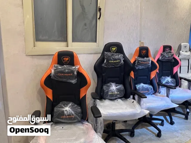 *السيطرة على اللعبة! مع اقوي كرسي جيمنج كوجر فخم وأنيق*  - تصميم مريح وداعم للظهر والرقبة يتيح لك ا
