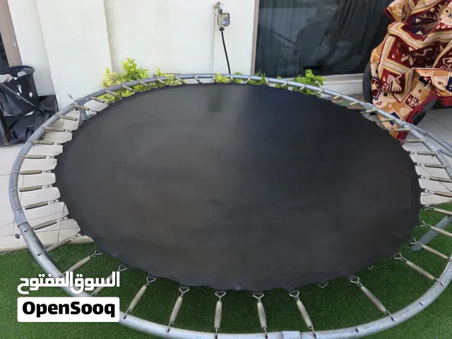 ترامبولين دائري للبيع بحالة جيدة Round Trampoline for Sale – Good Condition