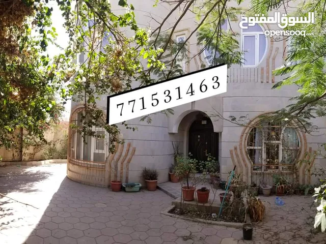 13 m2 More than 6 bedrooms Villa for Sale in Sana'a Bayt Baws