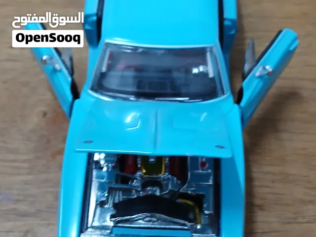 dodge charger R/T and no box with it