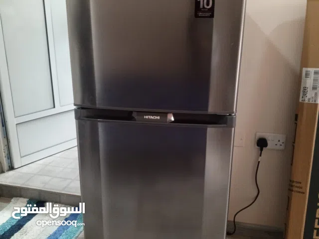 ثلاجةهيتاشي شبةالجديداستخدام شي بسيط240لتر