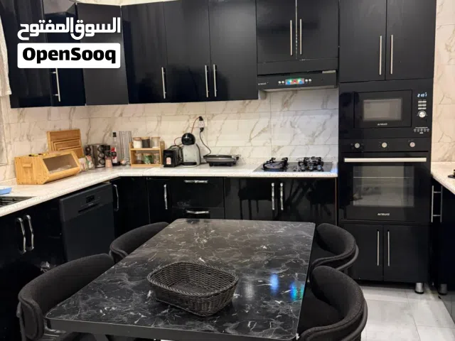 مطبخ كامل كلش نظيف وسعره مناسب