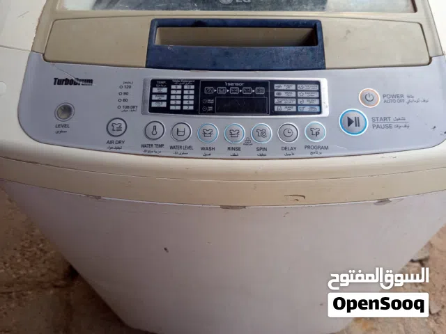 غسالة ملابس LG أصلية سعة 12 كيلو للبيع بحالة ممتازة جداً مع أداء قوي وتنظيف عالي وسعر