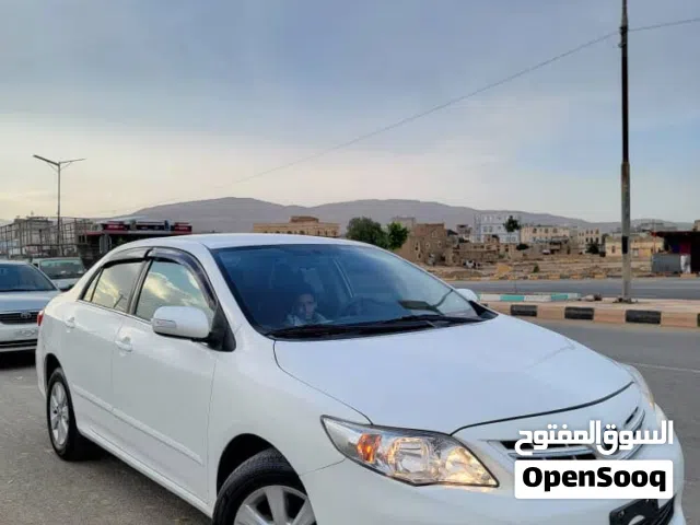 2012 تويوتا كورولا Limited