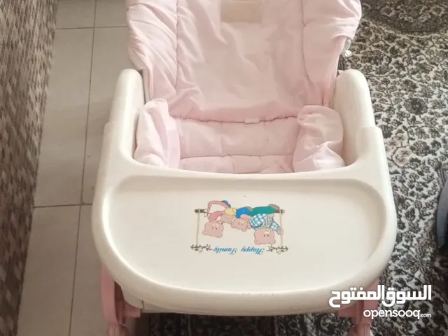 كرسي اطفال مع عجلات وقابل للطي وكوت نوم اطفال