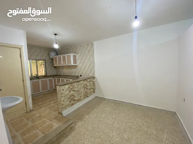 95 m2 2 Bedrooms Apartments for Rent in Amman Abu Nsair