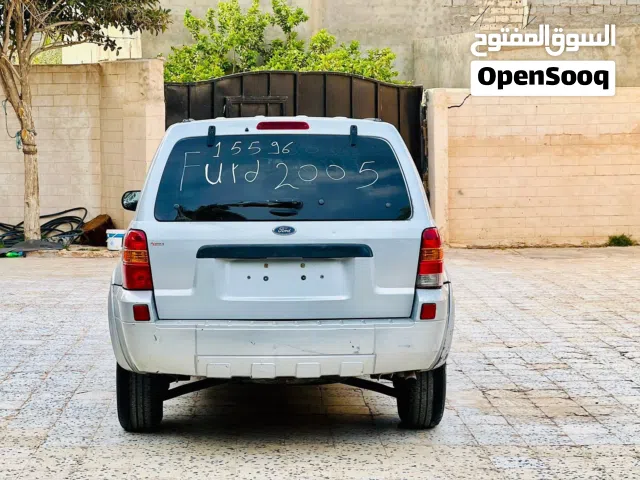 2005 فورد اسكايب Active