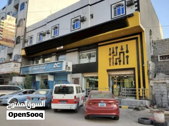 معرض جاهز للإيجار