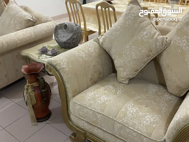 طقم كنب للصالة