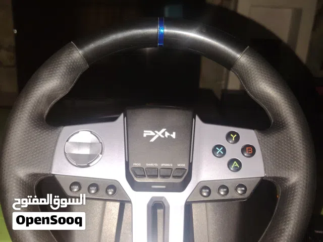 بلي4 مع جوستك1 مع ستيرن v9 جين2 مع كير دواسات وكامل ملحقاتها البلى وال دركسون  وبي مجال ويا لعبه
