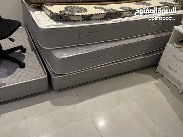 مراتب مع سرر من سليب هاي وموجي