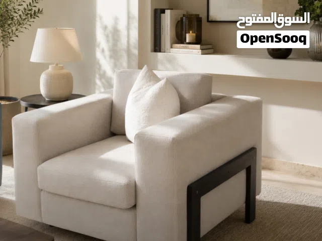 كنبة واحدة حجم جامبو متر بمتر استخدام بسيط مريحة جدا وعملية الموقع عمان