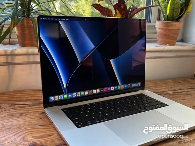 MacBook Pro m1pro 2021 16 inch 16g ram 512g