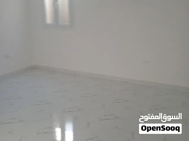 100 m2 2 Bedrooms Townhouse for Rent in Tripoli Tajura