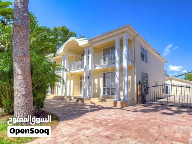 1300 m2 More than 6 bedrooms Villa for Sale in Abu Dhabi Al Shamkhah