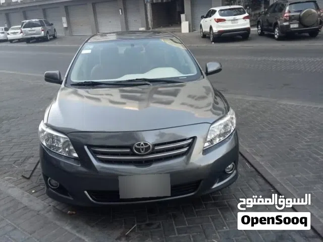 Toyota Corolla - 2009 Model)