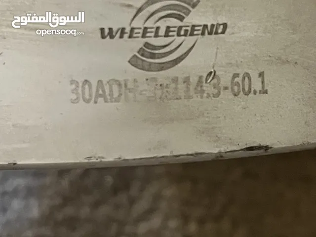 للبيع سبيسرات