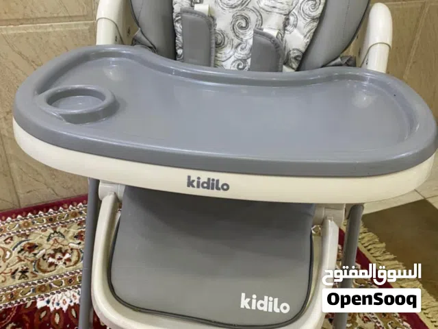 كرسي اطفال استعمال قليل