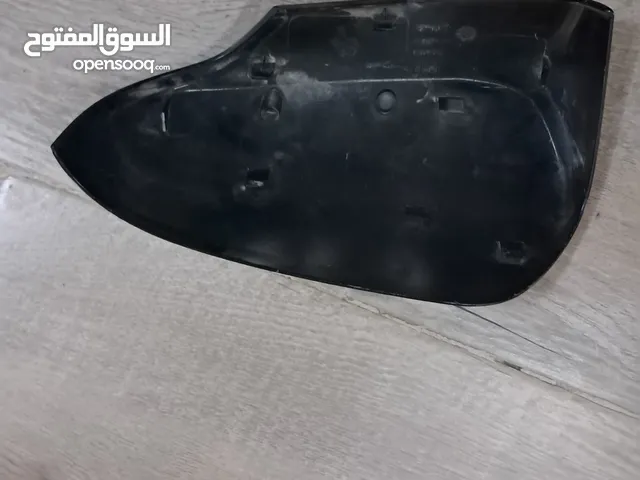 غطاء مراية جانبية اصلية مستعمل نظيف لسيارة تويوتا افالون 2014