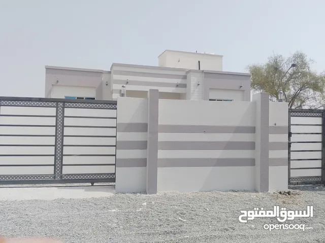 للبيع بيت في المصنعة