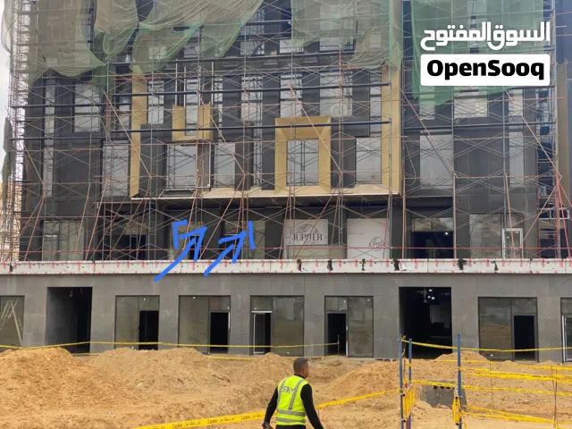 محل للبيع او الايجار او المشاركة - مطعم او كافيه - بمول NSquare-  45 متر - جاهز للتشطيب