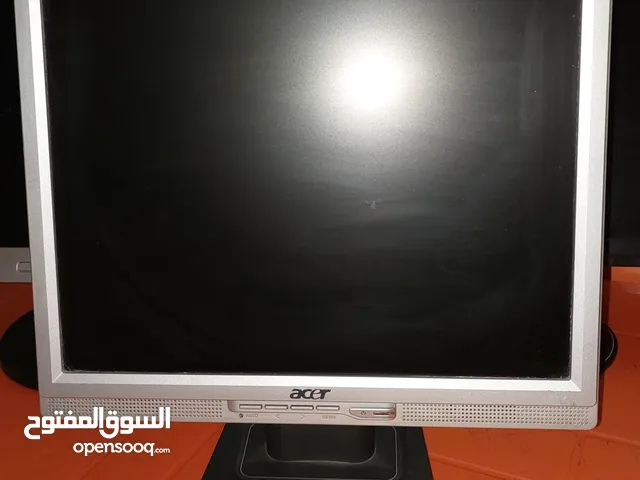 شاشة ماركة acer حجم17"بوصه  AL1717 مستخدم ومستعمل ونظيف وغير داخل صيانه