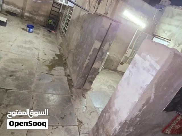 بيت للبيع العنوان بغداد بلديات نهاية الصحفين زراعي بي غرفتين واستقبال صب مسلح اما الصالة سندويش جديد