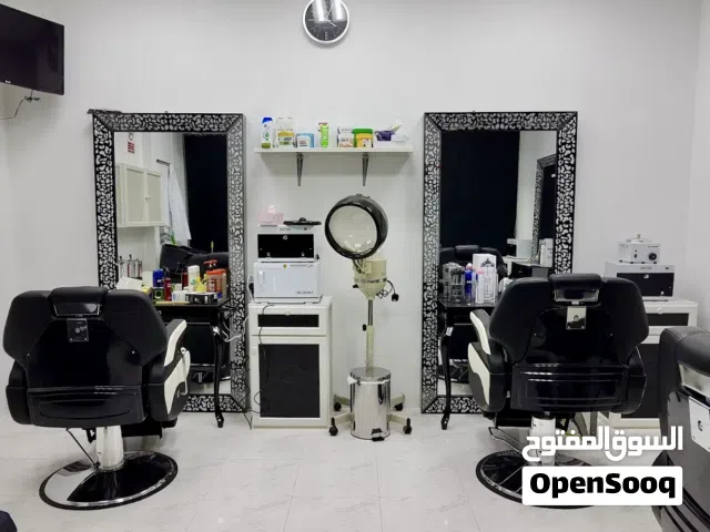 صالون حلاقة رجالي للبيع ايجار سنوي 20000