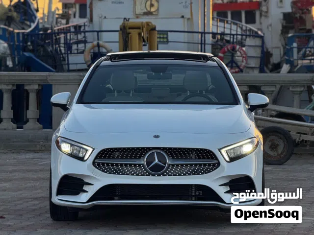 MERCEDES BENZ A220 MODEL 2019/2020 كماليات فل لون أبيض و ... صالون بيج... تبارك الله