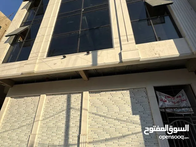 ايجار طابق في منطقه حي الجامعه