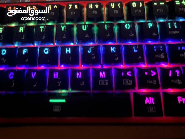 لوحة  مفاتيح ميكانيكية مدمجة بحجم 60%